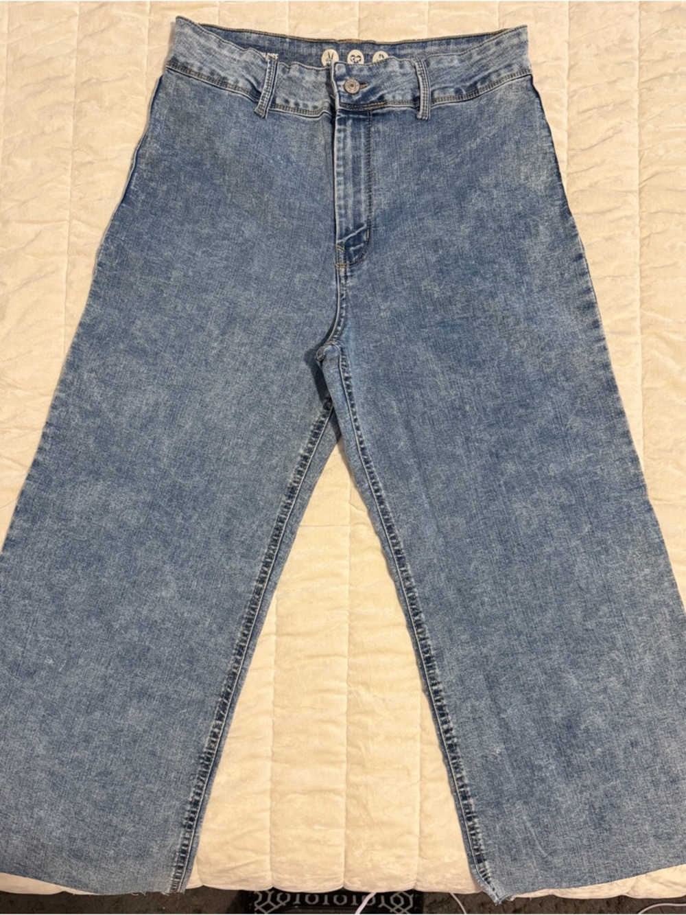 Rewash Straight Leg Jeans in Washed Blue